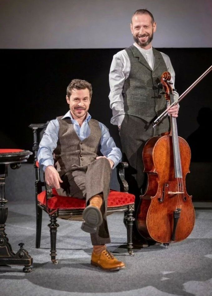 Спектакль «Хулиган и классик. Идеальная пара»