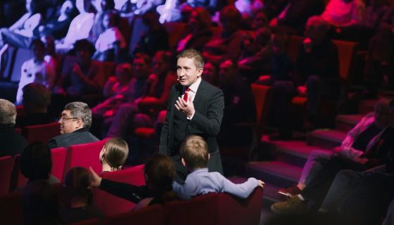 Шоу иллюзионистов Juggler «Удивительные истории»