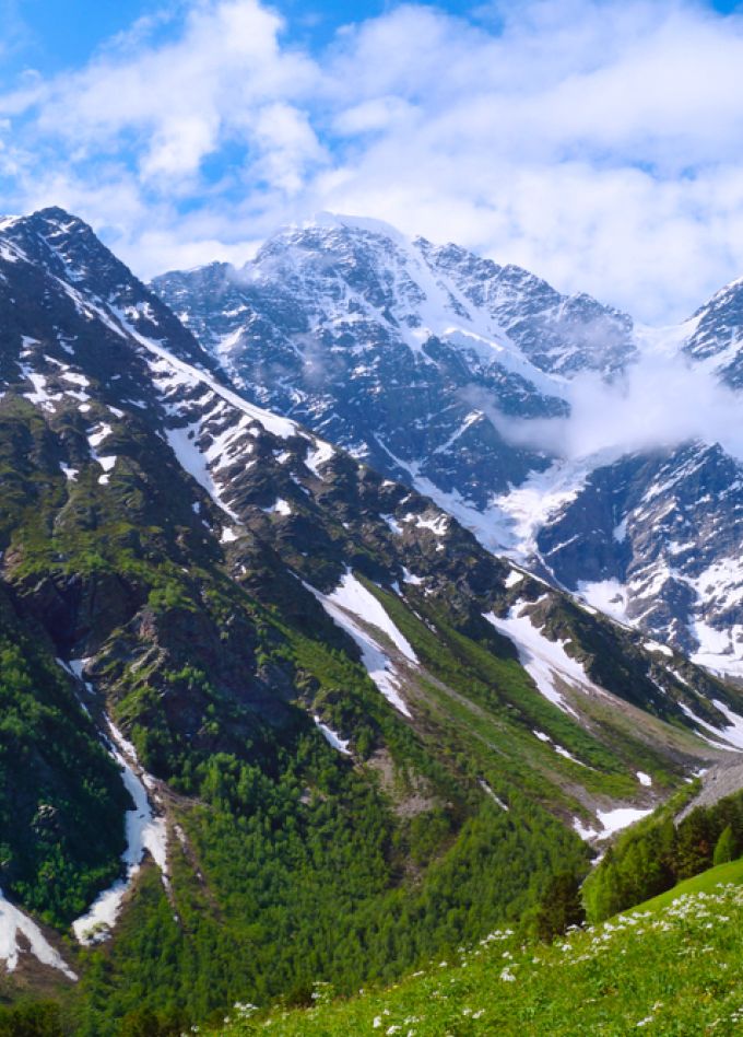 Сокровищница Кавказа: Эльбрус и озеро Гижгит