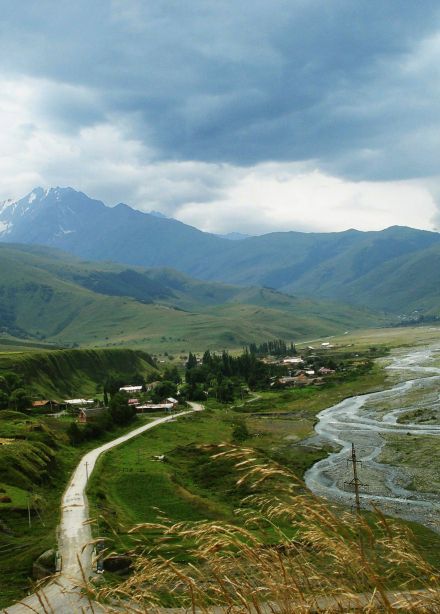 Северная Осетия: Кармадон, Даргавс, монастырь и три ущелья